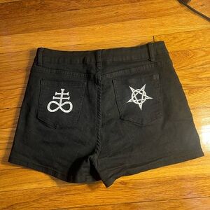 Banned Alternative Black Jean Shorts with Embroidered Pocket Designs